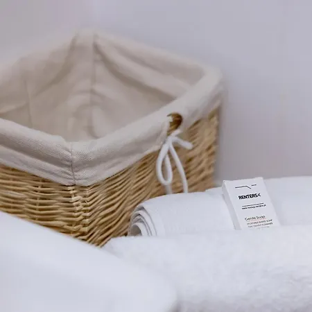 Center Strzelecka By Renters * Poznań