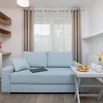 Apartment Center Strzelecka By Renters Poznan