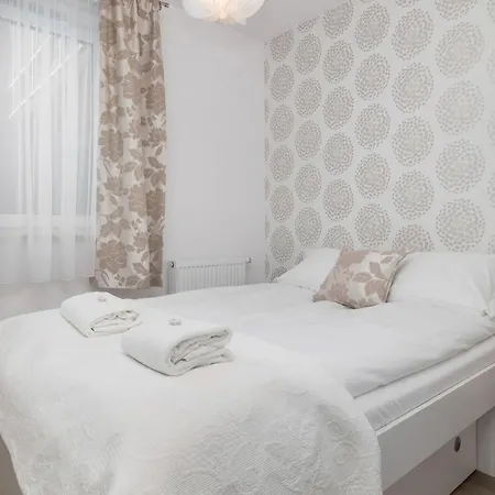 Center Strzelecka By Renters Appartement