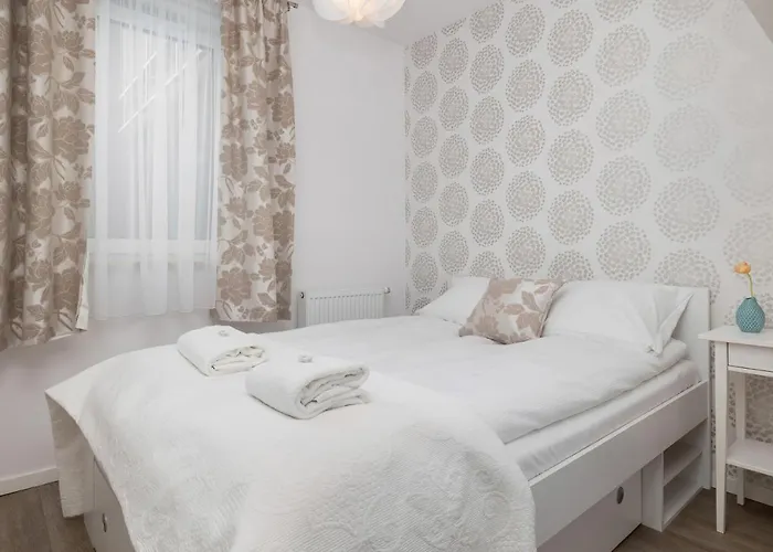 Center Strzelecka By Renters Apartment